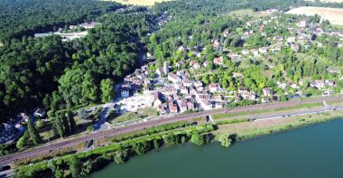 Fontaine-le-Port